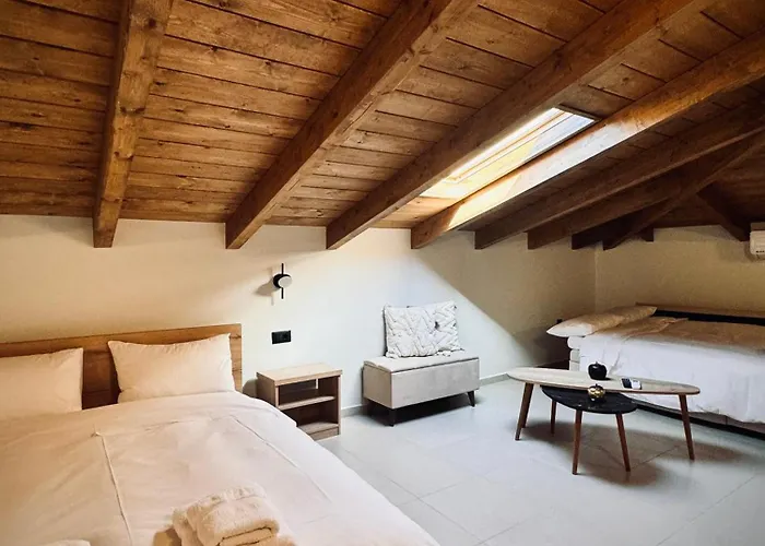 σοφίτες αθηνά *